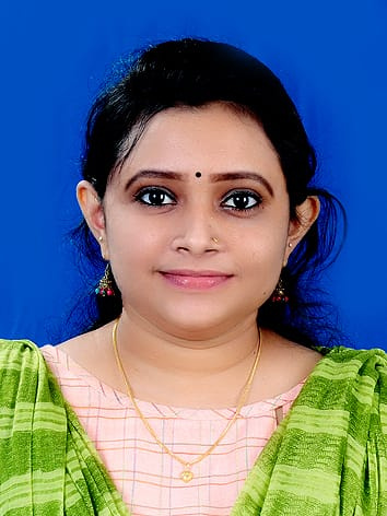 Ms Ashmi Sasi